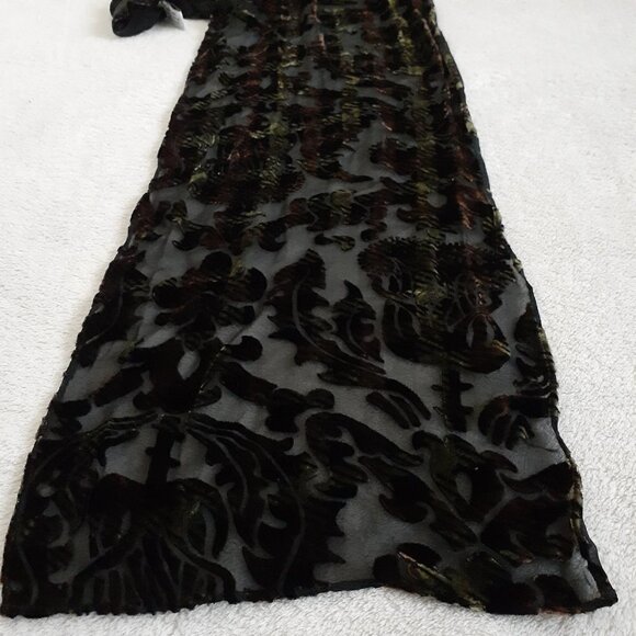 Symphony Designs Women's Black Burnout Velvet Floral Sheer Silk Blend Scarf - Picture 6 of 8